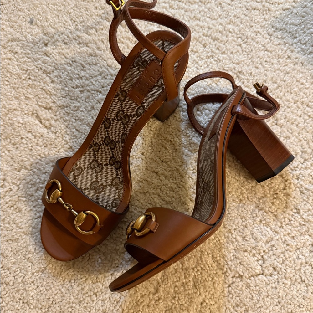 Gucci Tan Leather Heeled Sandals - Picture 2 of 5